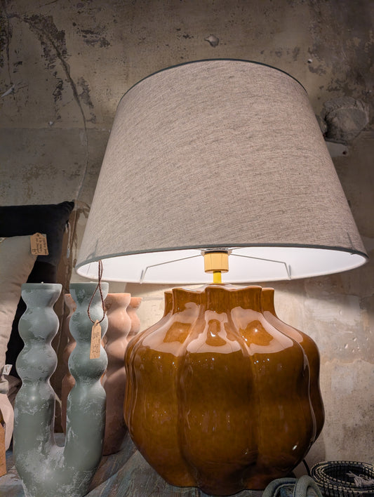Lampe moutarde avec abat jour