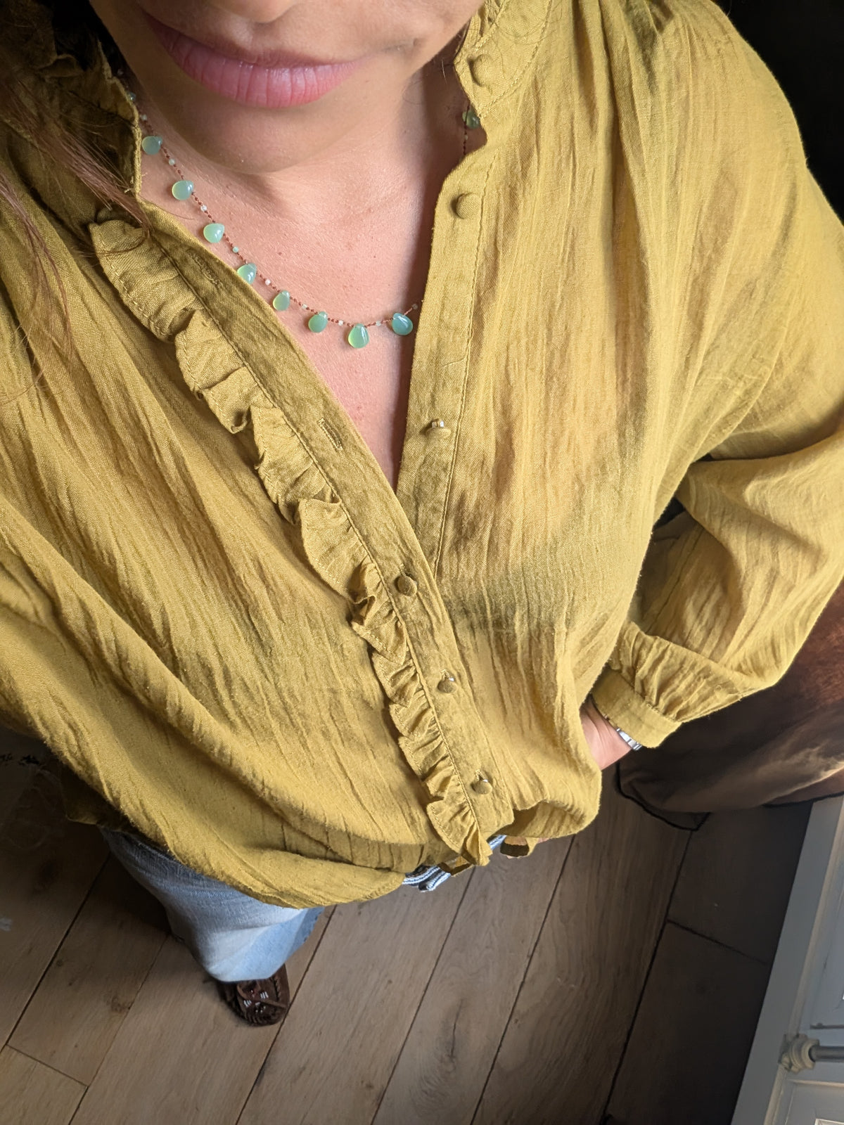 LA BLOUSE OLIVE
